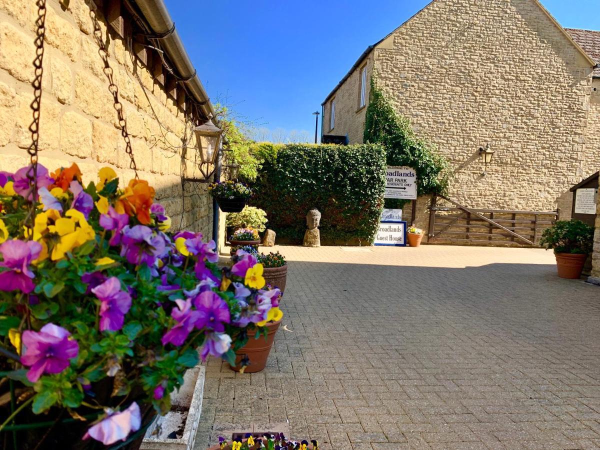 Broadlands (Adults Only) Hotell Bourton-on-the-Water Exteriör bild