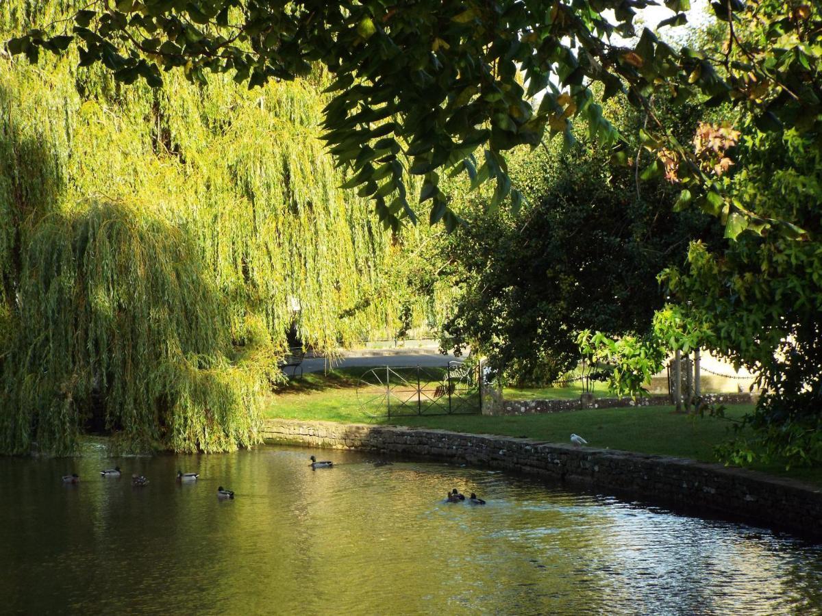 Broadlands (Adults Only) Hotell Bourton-on-the-Water Exteriör bild