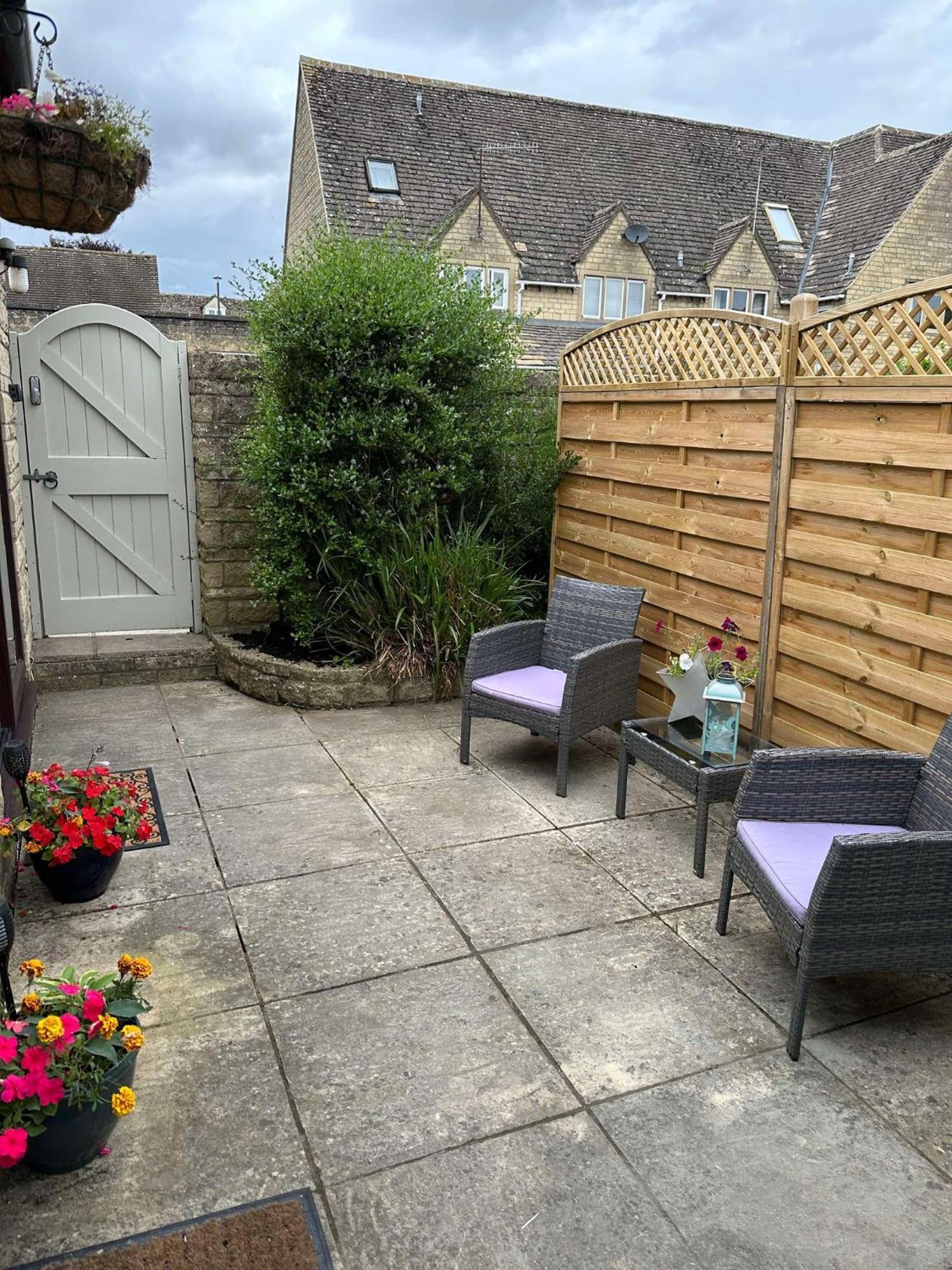 Broadlands (Adults Only) Hotell Bourton-on-the-Water Exteriör bild
