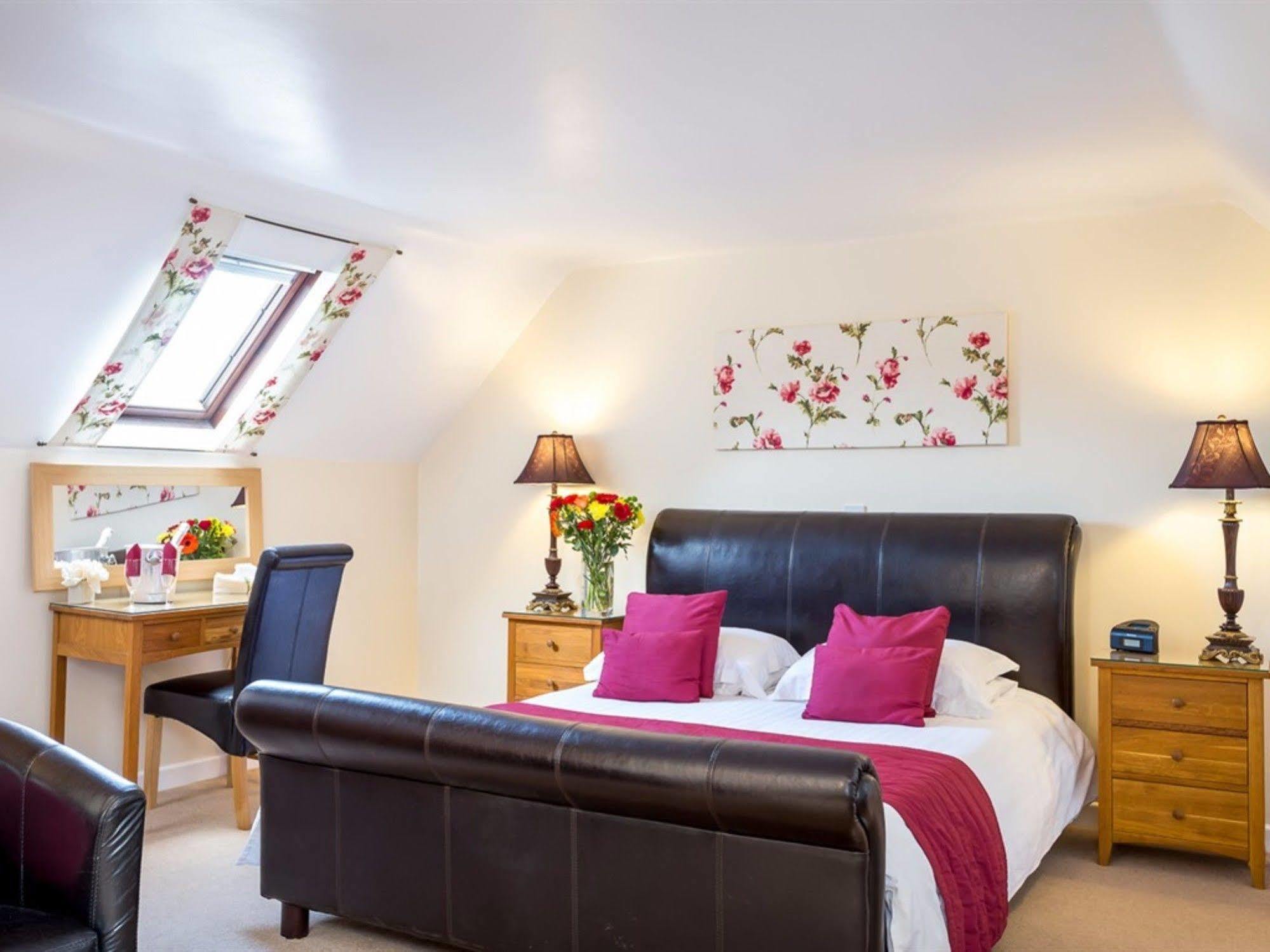Broadlands (Adults Only) Hotell Bourton-on-the-Water Exteriör bild